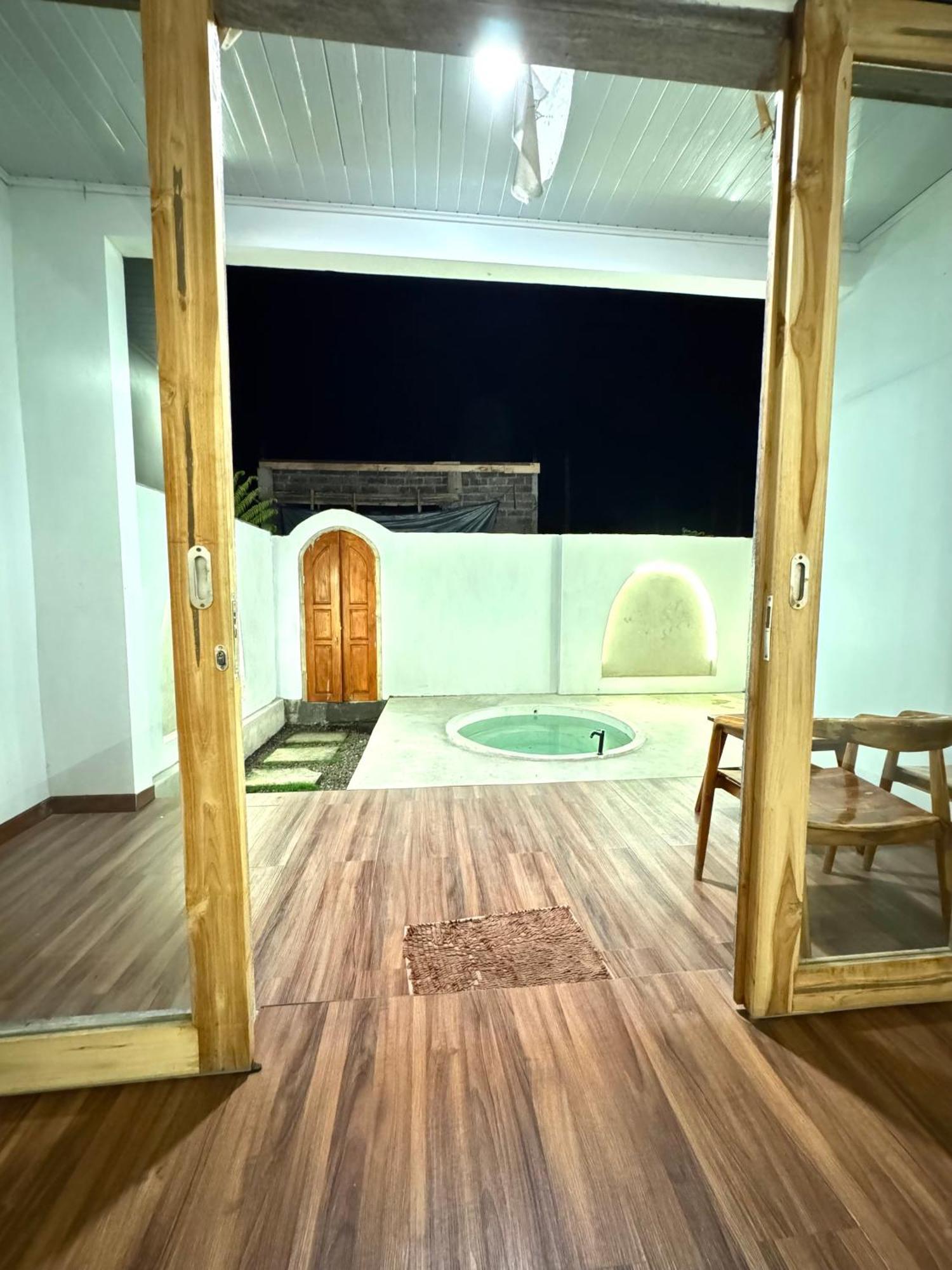 Brahmastra Bali Villa Kubupenlokan Exterior photo
